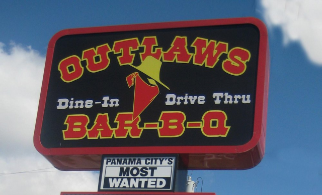 Outlaws BBQ