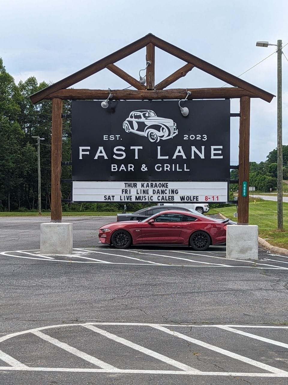 Fast Lane Bar and Grill